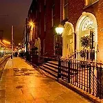 Harcourt Hotel