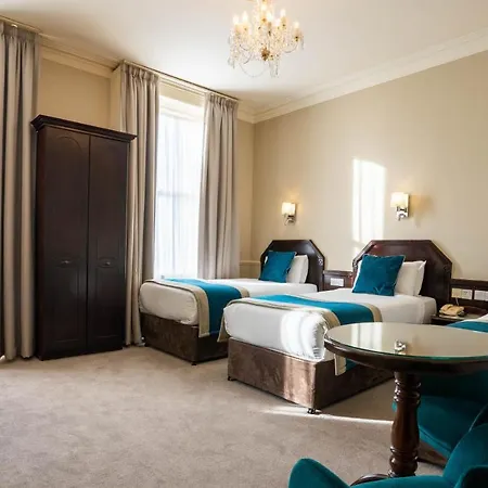 Harcourt 3* Dublin