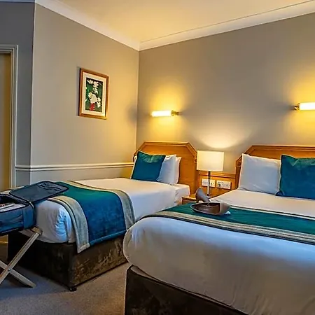Harcourt 3*