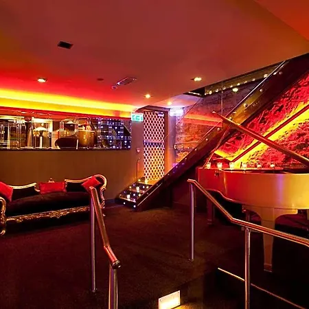 Harcourt 3*