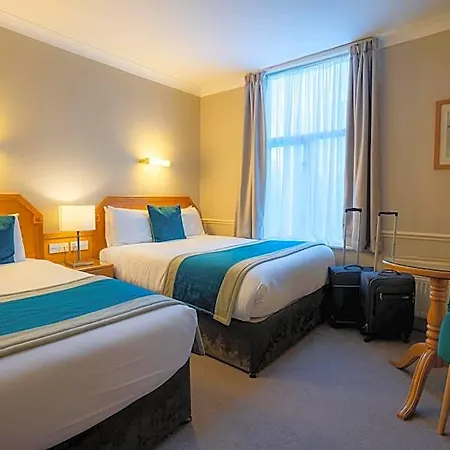 Harcourt Hotel 3*