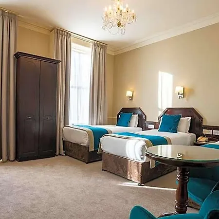 Harcourt Hotel