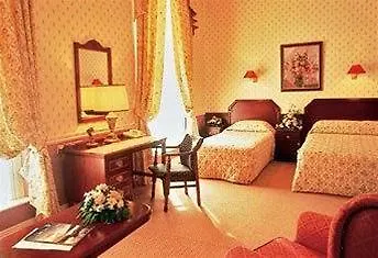 Otel Harcourt Dublin