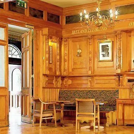 Harcourt Hotel