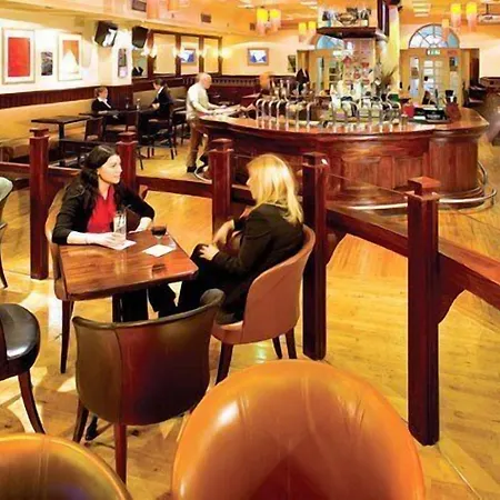 Hotel Harcourt 3*