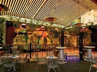 Otel Harcourt Dublin
