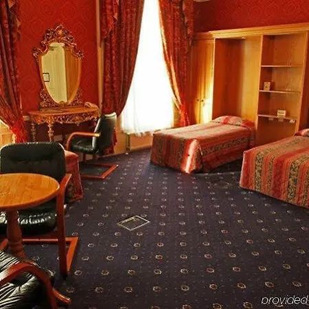 Otel Harcourt Dublin